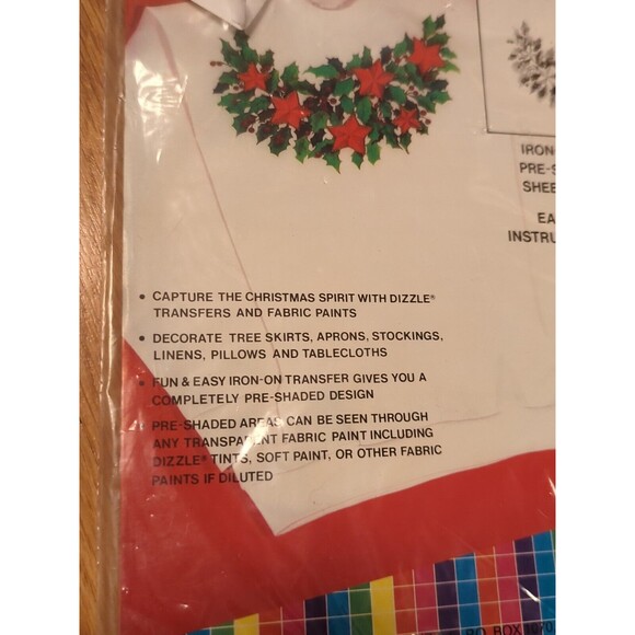 Dizzle Pre Shaded Christmas Iron On Transfer Stars And Holly Wreath 50088 - Picture 4 of 8